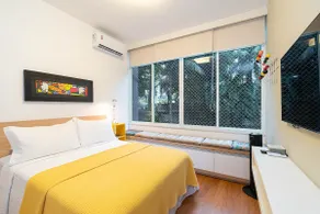 Cozy Seaside Condominium Retreat - Image 3