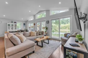 The Riverside Retreat | Beach, Kayaks, Fire Pit - Image 2