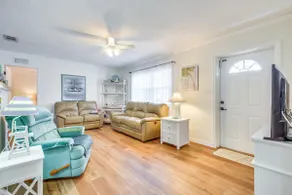 1 Mi to Anna Maria Island: Pet-Friendly Retreat - Image 4