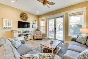 Bright & Modern Townhome: Steps to Miramar Beach! - Image 5