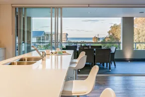 Shore House - Expansive Stunner by the Beach - Image 5