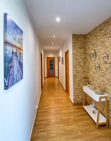 Martinez Padrón Apartment - Image 2