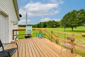 Warm & Inviting Family Home - 2 Mi to Golf Course! - Image 2