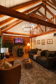 Outdoors Sleeps7 Family Getaway Fun Arcade - Image 2