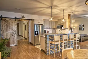Beaver Lake Retreat w/ Lake Access & Fire Pit! - Image 3