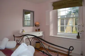 Darly Cottage - Image 5