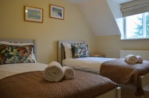 Darly Cottage - Image 4