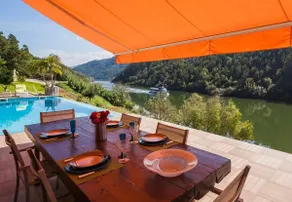 Vila Spa Douro Swimming pool and private access to the Douro River - Image 2