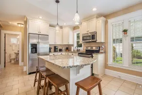 Oar-Chard House • South Haven • Sleeps 9 - Image 3