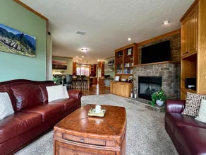 Liberty Hill Lodge, Hot Tub & Pool - Image 4