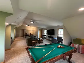 Liberty Hill Lodge, Hot Tub & Pool - Image 3