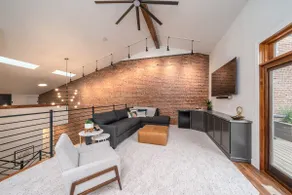 The Loft on Phillips - Downtown Loft - Image 5