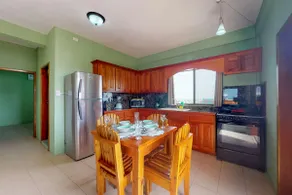 Charming 2BR Waterview Ambergris Caye 3rd-Floor - Image 5
