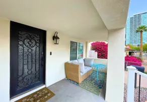 Tempe Downtown Stunner, 1-story, Yard, ASU 1/2 mi. - Image 4