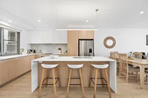 Drift Apartments unit 406 - NUOVO ELENCO - Image 2