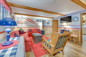 Quiet Retreat on Lake w/ Kayaks, Boats + Bikes! - Image 3
