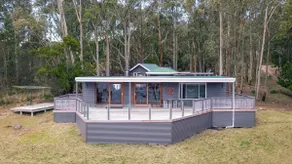 The Pier House - Unique coastal adventure - Image 3