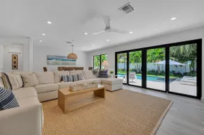 Coastal Style Haven Walk To Beach Heated Pool Tranquility Manatee Ranch Key RESlDENCES - Image 3