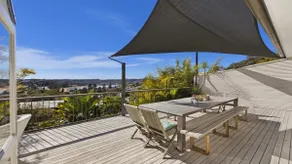 La Gratitude - Short Walk to Beach, Great Views! - Image 2