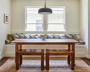 Charles on 11th - Beautifully Restored Historic Southside Home, Walkable, Perfect for Groups - Image 4