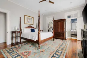 Modern, Stylish 2b/2b, Walk to King! - Image 2