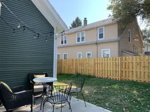 Historic Benson Bliss, Relax in Fenced Yard - Image 3