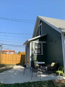 Historic Benson Bliss, Relax in Fenced Yard - Image 2