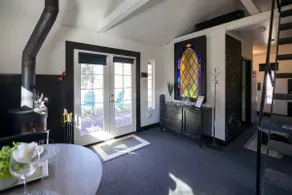 Private Modern Entertainment Getaway - Image 5