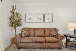 Near Zion • Remodeled 2BR • Sleeps 6 • Game Garage - Image 3