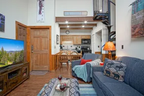Whistlepunk 36: 1 Br Plus Bonus Sleeping Loft Slope Side - Image 3