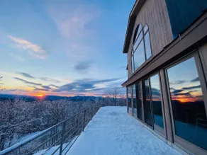 Vermont`s Mountain Villa: Hot tub, Ski views, Pet+ - Image 5