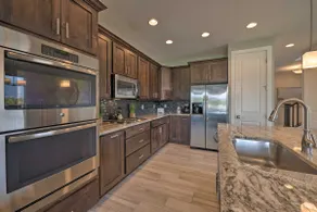 Modern Huntsville Resort Retreat w/ Deck & Hot Tub - Image 5