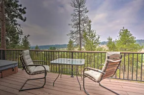 Resort-Style Klamath Falls Home, Golf Course View! - Image 3