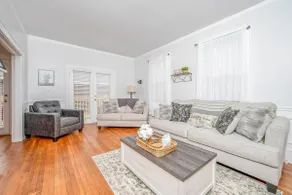 Terry Sanford Guest House - Image 2