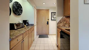 Timberline Deluxe Ski-in / ski-out Studio - Image 5