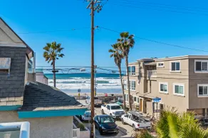 Ocean Views! Beachside 3 BD/2BA Mission Beach Home - Image 2