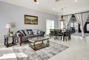 Luxe Southwest Houston Home w/ Balconies & Patio! - Image 3