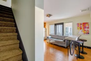 Color Splash 1BR | Heart of Hawthorne - Image 5