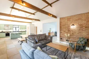 Premium barn conversion in the countryside - Image 3