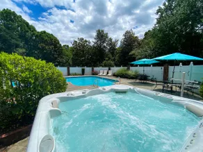 Tryon Luxury with Pool, Hot Tub, & Game Room - Image 2