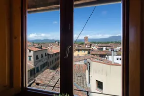 Apartment in Lucca with 2 bedrooms sleeps 4 - Image 3