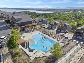 LakeViews, Indoor/Outdoor Pools, HotTub & Fire Pit - Image 3