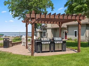 Gull Lake Rental | Beach Access, Pontoon Rentals - Image 4