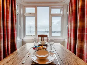 Forth Reflections Self Catering - Image 4