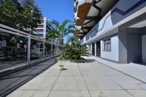 Spacious Air-Conditioned En-Suite 400 M Praia Forte - Image 5