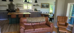 Riverview lodge -private hottub + wood-fired sauna - Image 5