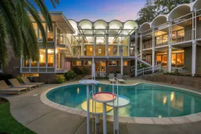 Iconia: Historic Mansion, Heated Pool, 9 Bedrooms - Image 2
