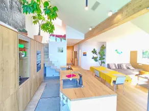 Luxury designer Penthouse, whirlpool and balcony - Image 2