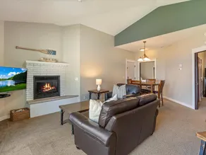 Good Times, Great Lake | Bay Colony Condo | Sleeps 8 - Image 5