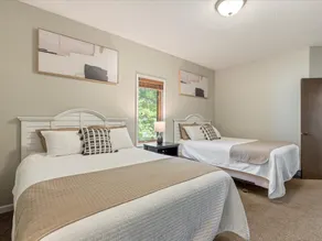 Good Times, Great Lake | Bay Colony Condo | Sleeps 8 - Image 2